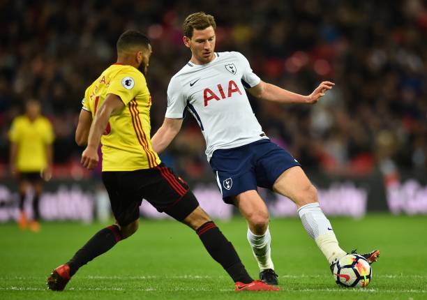 凭借其强大 凭借其强大