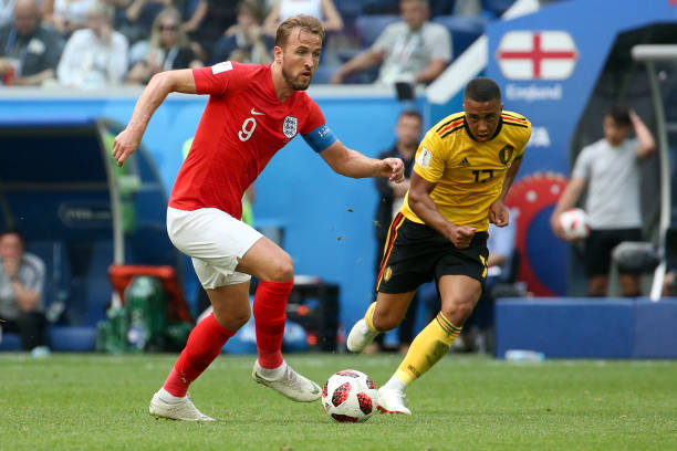 況下噴薄而 況下噴薄而